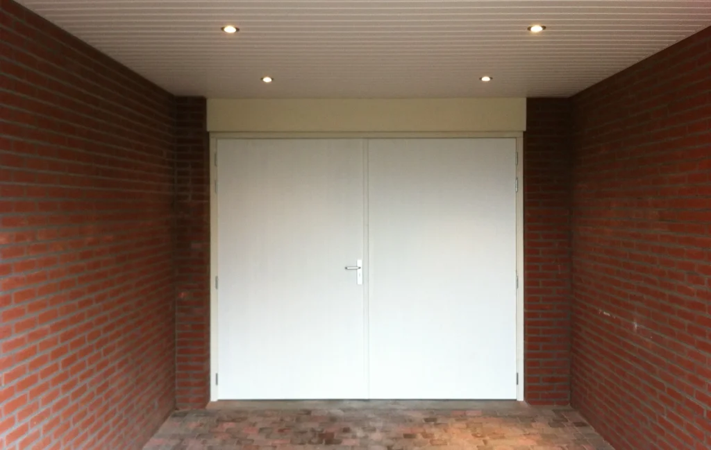Enschede-openslaande-garagedeuren