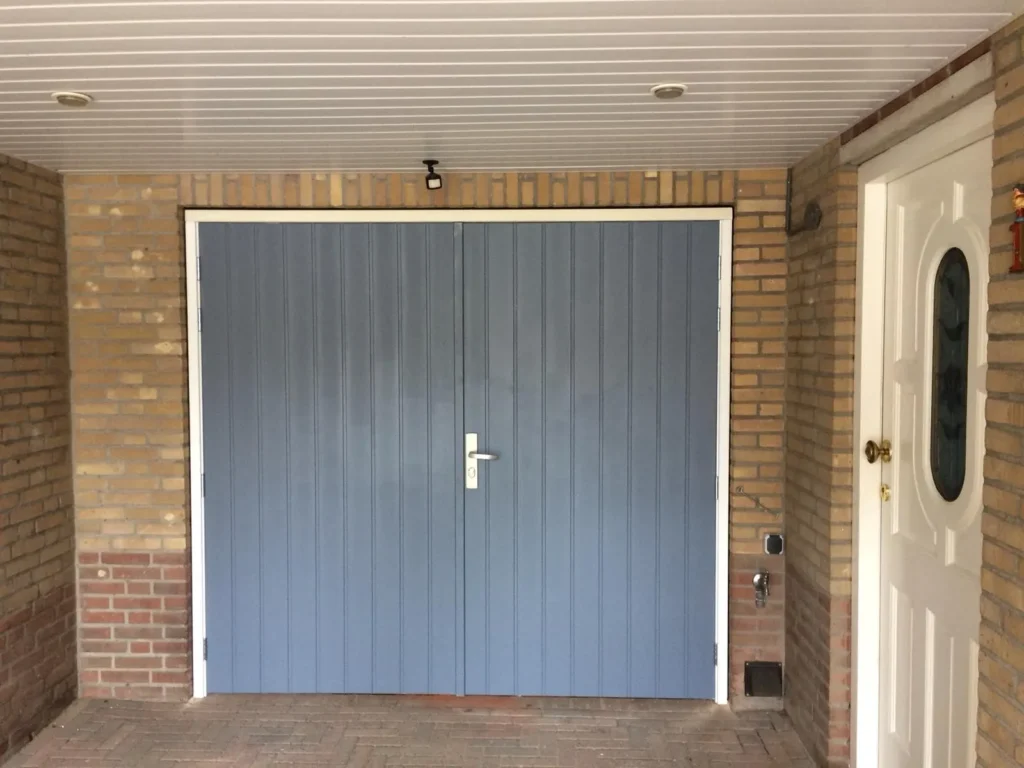 Groningen-openslaande-garagedeuren