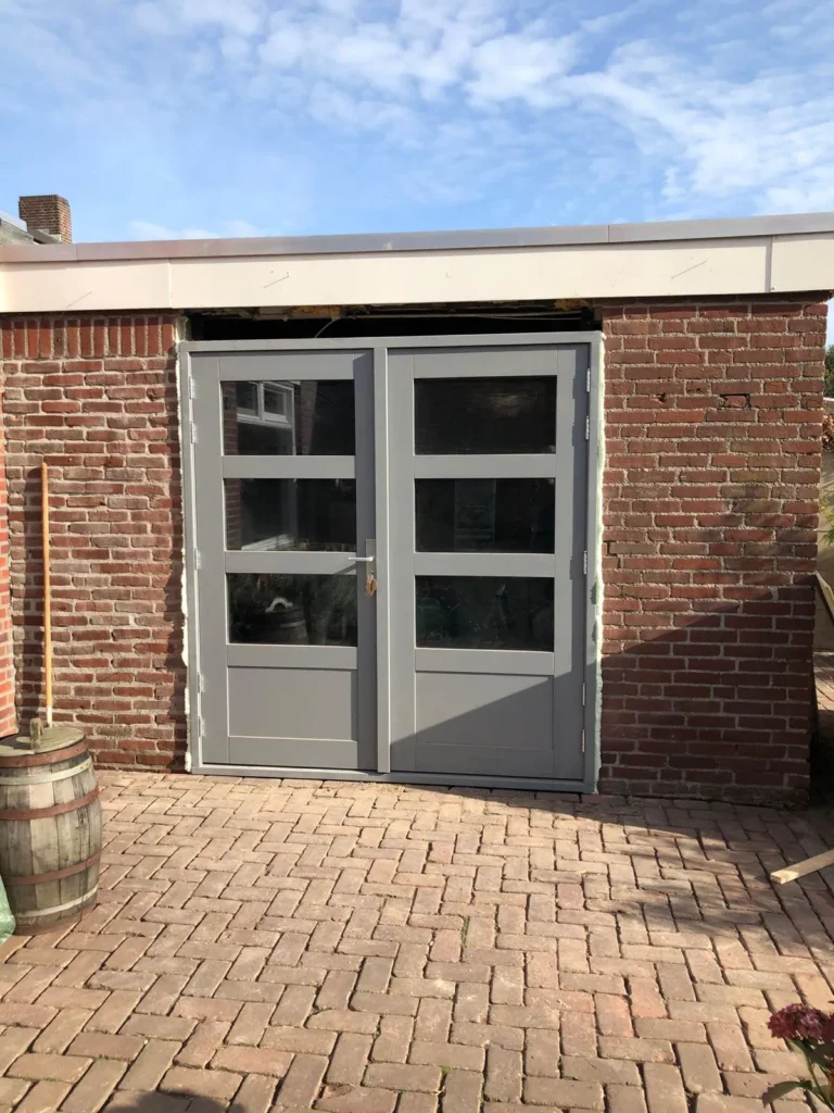 Houten-openslaande-deuren-glas-Limburg