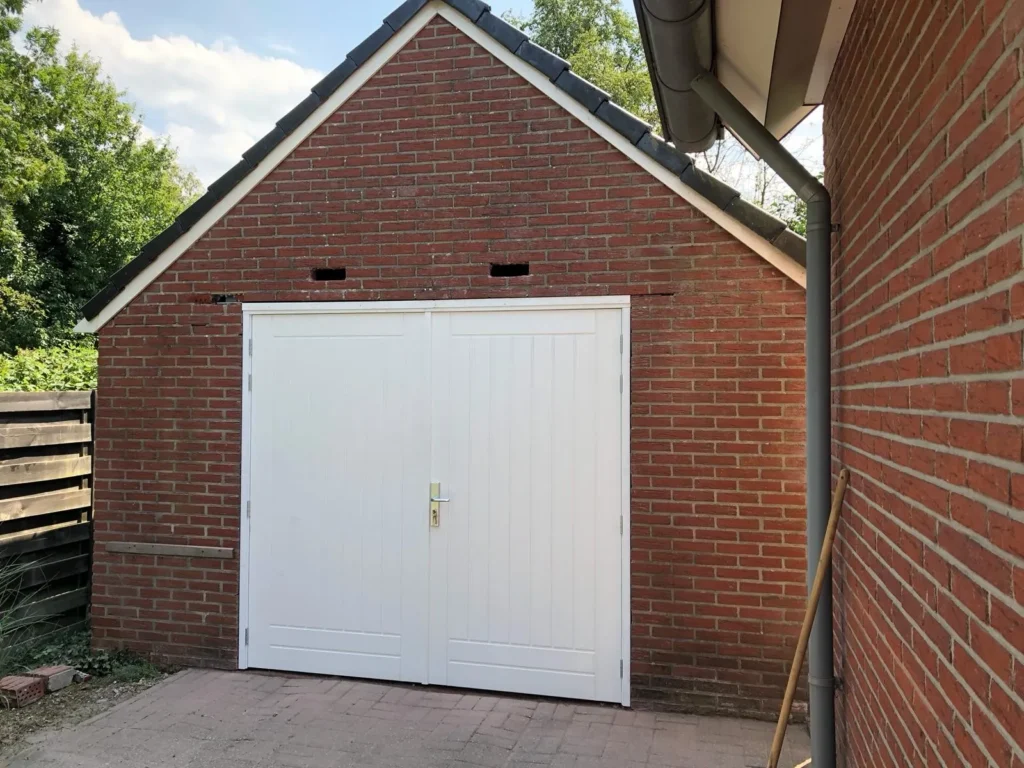 Openslaande-deuren-met-Amsterdams-breedmotief