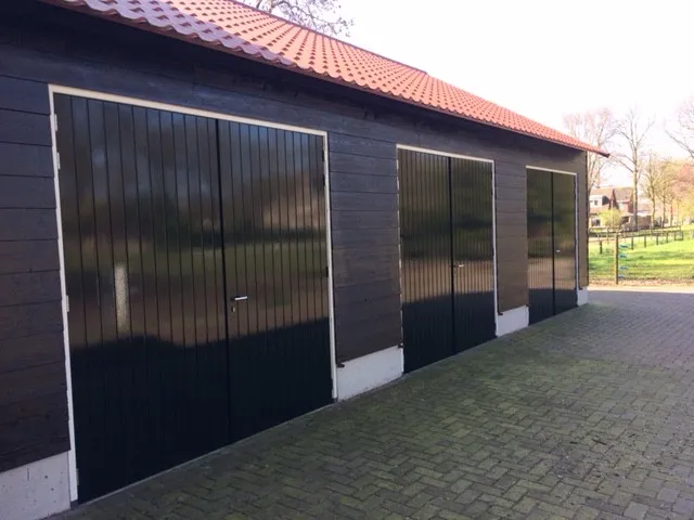 Vriezenveen-Garagedeuren-op-maat
