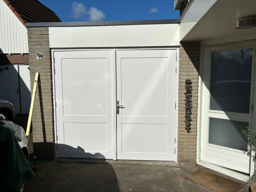 Wierden-Houten-garagedeuren-kwalitatief-op-maat