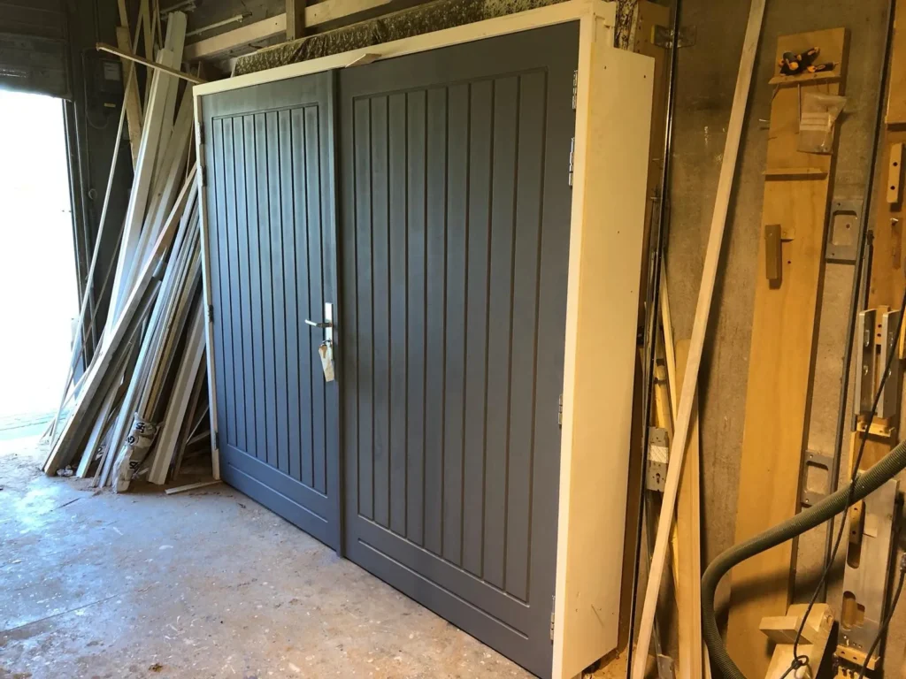 garagedeuren-driels-kader-freeswerk